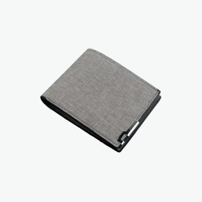 Portefeuille gris avec bord en fer.