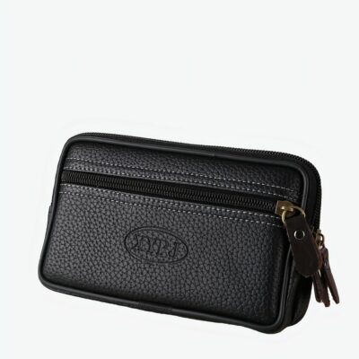 Pochette portefeuille noir sur fond marron clair et blanc.