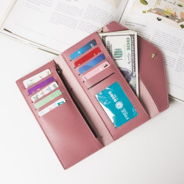 Pochette portefeuille femme personnalisé rose main image 4