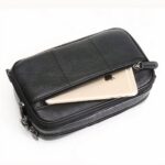 Pochette homme en cuir, sacoche a main homme, pochette homme luxe, chabrand sacoche homme, chambrand, saccoche chabrand sacoche chabrand amazon, saccoche lancaster, baizenville sac homme, sac de poignet homme, trousse zippée homme, pochette lacoste noir